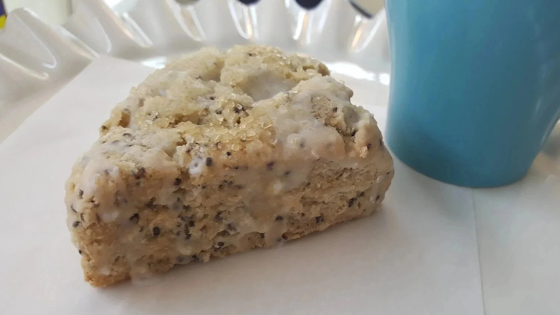 GF Lemon Poppyseed Scone