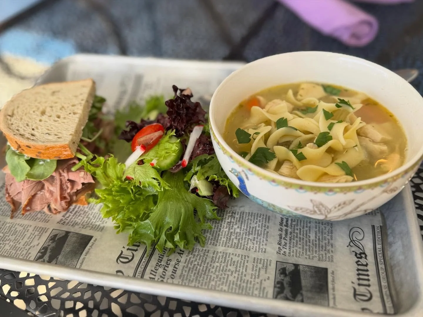 One of our specials today in Westport! 🇬🇧

#britishfood #westportct #gruelbritannia #foodie