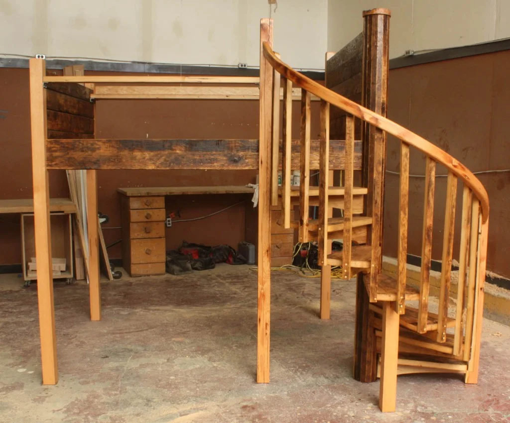 12_09_22 Loft bed 06.jpg