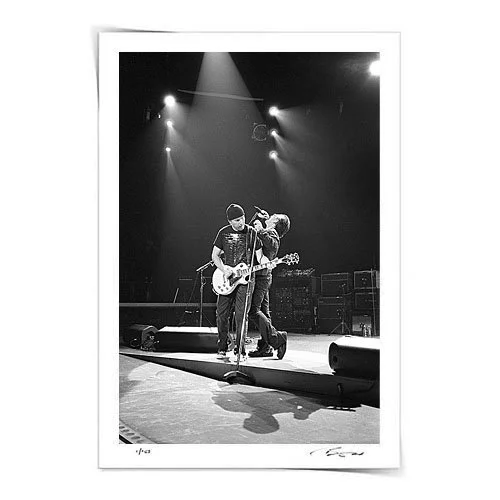 U2_04.jpg
