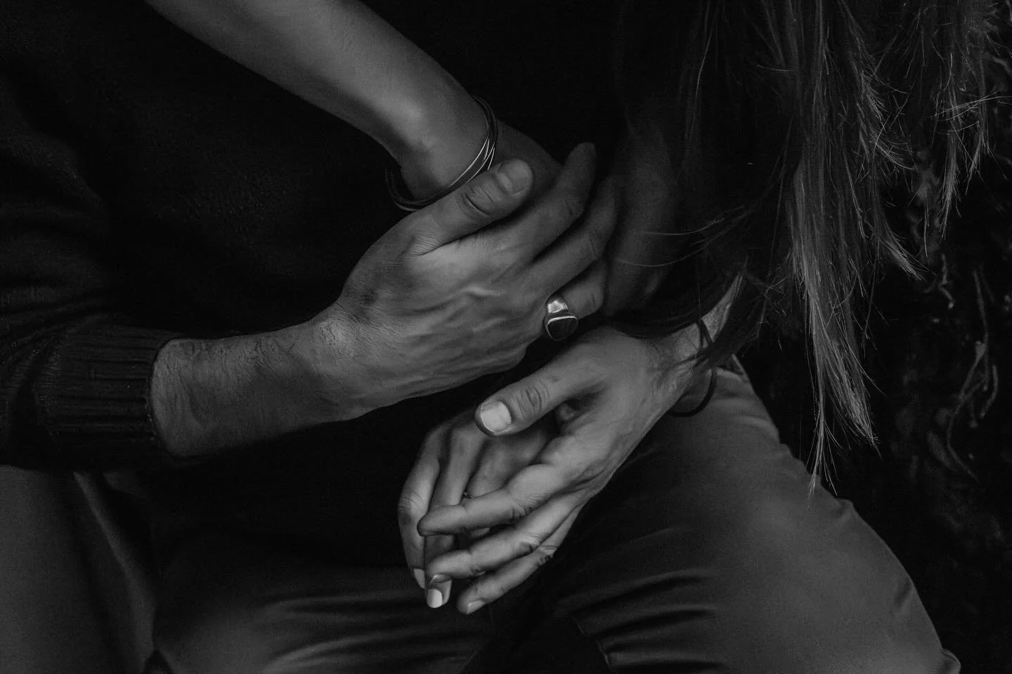 One month of The Cohen family @idoco.hen. Two Friday the 13ths in a row illuminating this transition we&rsquo;re moving through. How blessed are we.

Back in November, our dear friend @msannieday agreed to slip out of retirement just for this photosh