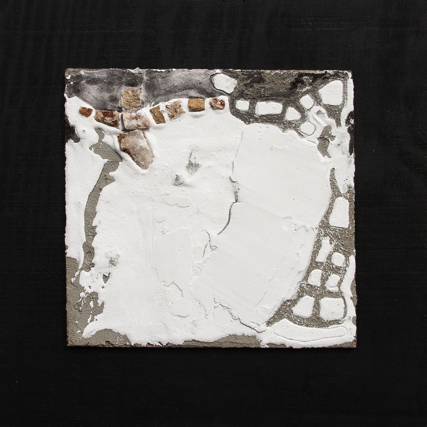 Contemporary sgraffito presents a reinterpretation of feelings.