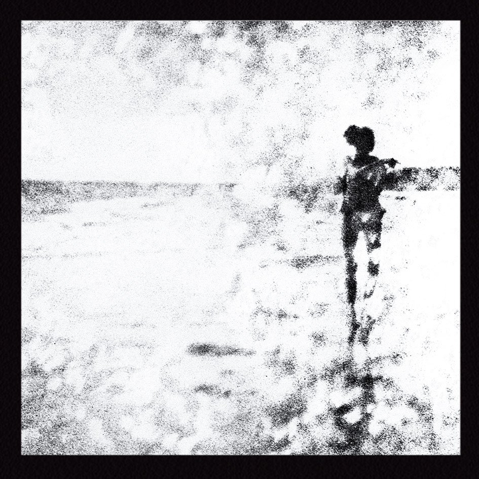 Artistic black-and-white photography that explores the relationship between modern society and memories.