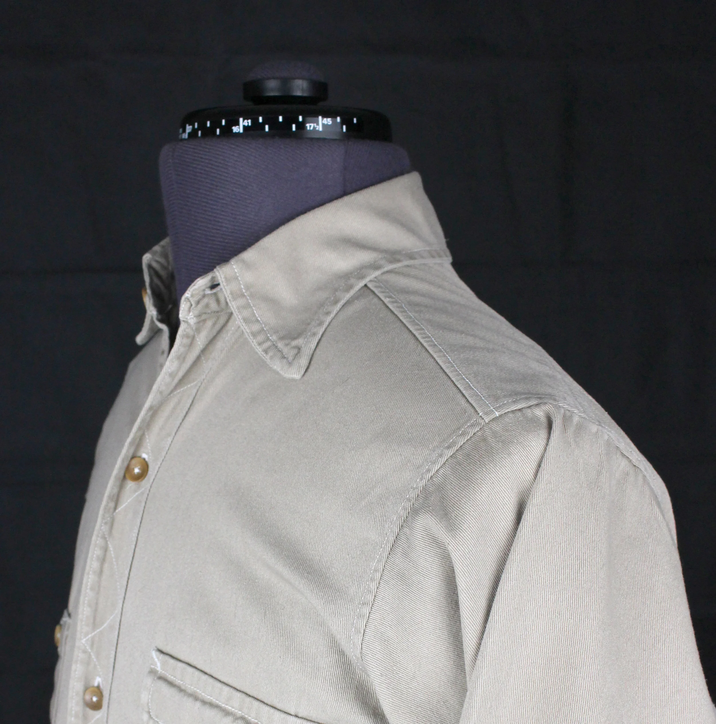 SandDrillWorkShirtCollar.jpg