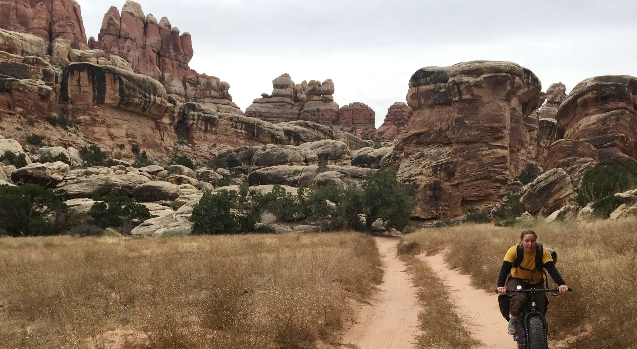 EmilyDellBikepackingUtahDesertFemale.jpg