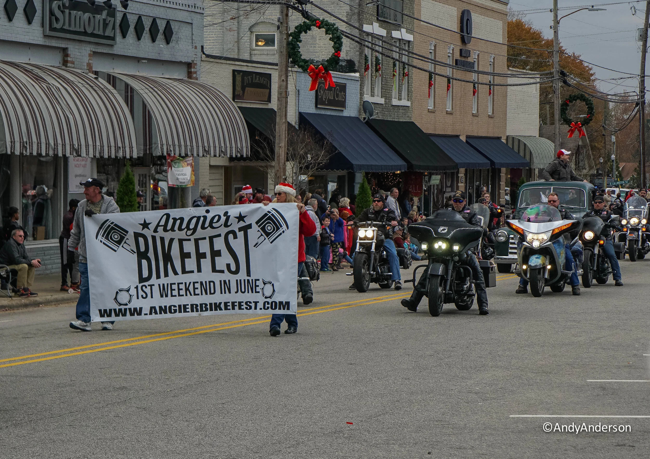 Angier Xmas 120217 010.jpg