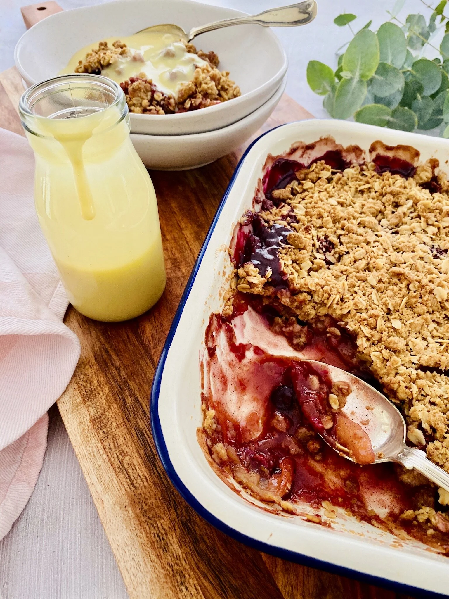 Apple Berry Crumble with Custard