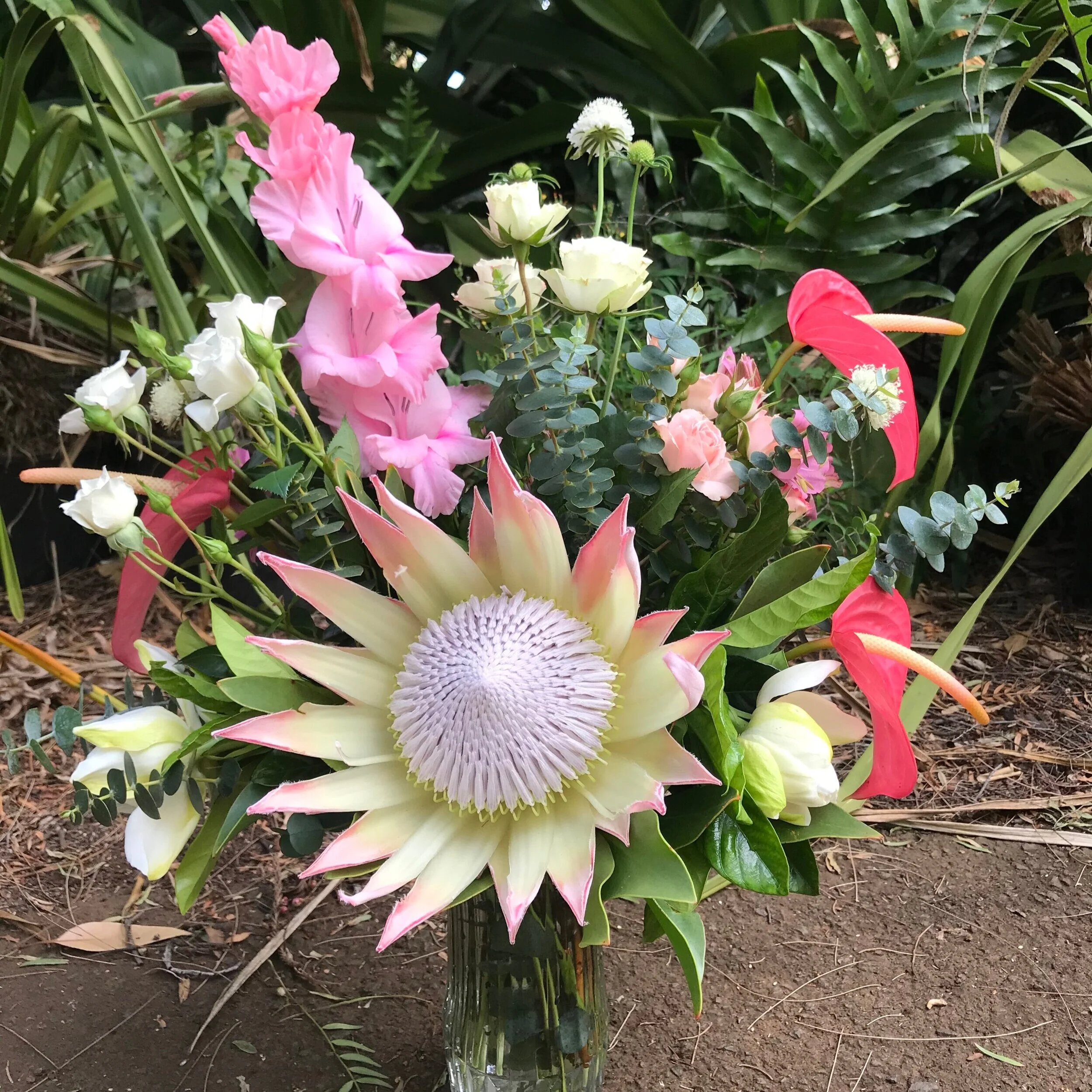 Deluxe Seasonal Arrangement