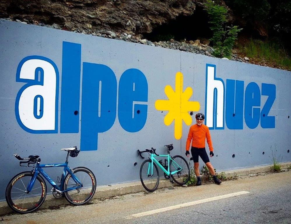 Alpe d'Huez wall.jpg