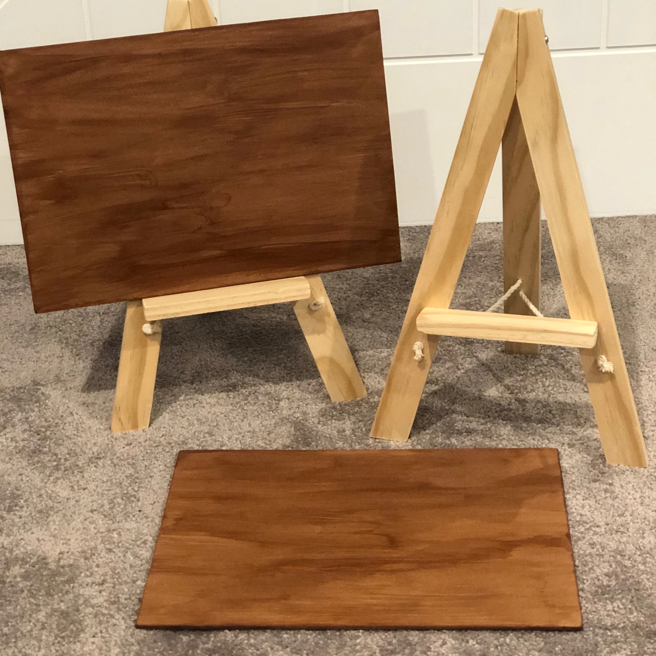 Mini Desk Top Easels
