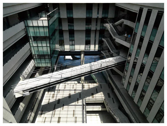 ARCTANGENT-Far_Eastern_Telecom_Bldg_02.jpg