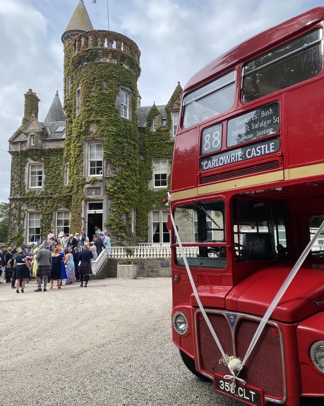 Going to the @carlowrie_castle Wedding Open Day on Sunday 25th February? Come and say hello to us at The Red Bus - you can&rsquo;t miss us!
.
.
.
.
.
#weddinginspiration #dreamweddings #vintageweddings #vintagestyle #vintagetransport #carlowriecastle