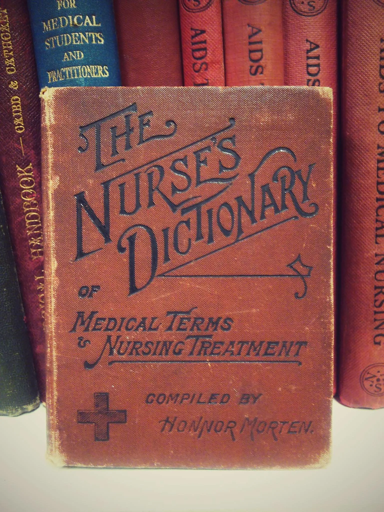 NursesDictionary.jpg