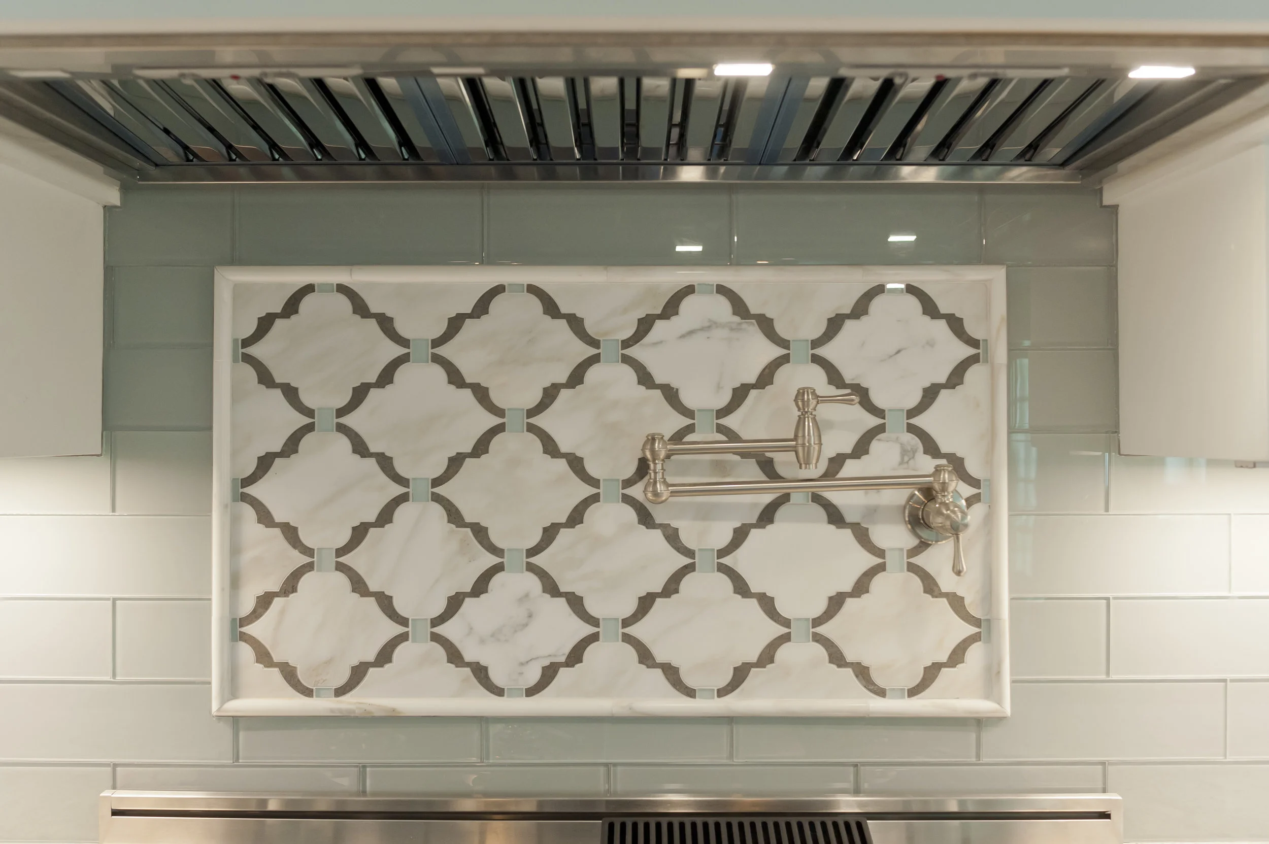 Decorative Traditional Kitchen Remodel by CRAFTED Custom Homes + Renovations project photo