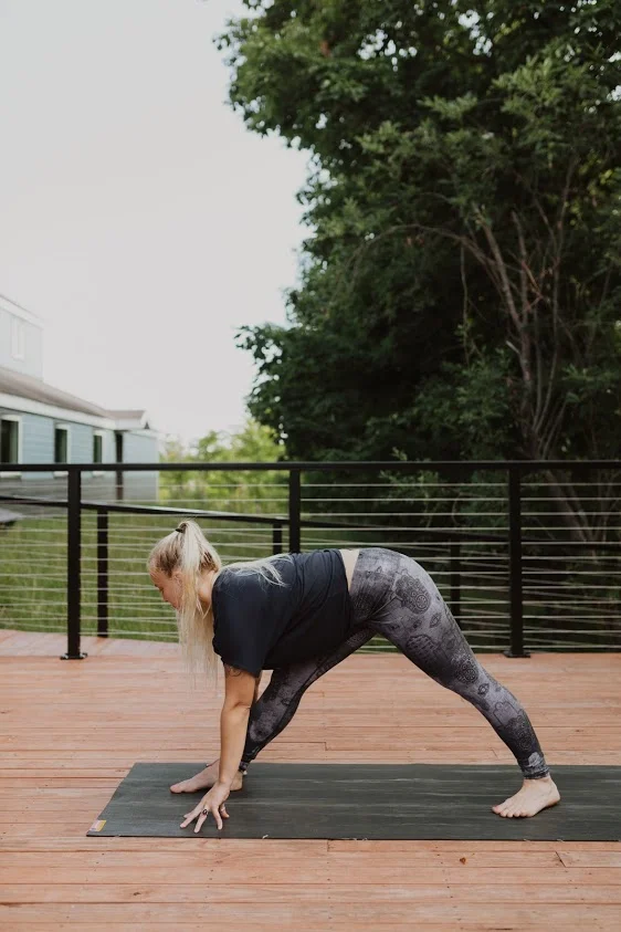 Pyramid (Parsvottanasana) Shorten your stance (possibly even more than Joella in this photo, depending on your body), both toes point to the left hand side of the mat. Inhale to lengthen and then exhale to fold over the leg. A block can be useful under the hands in this posture.