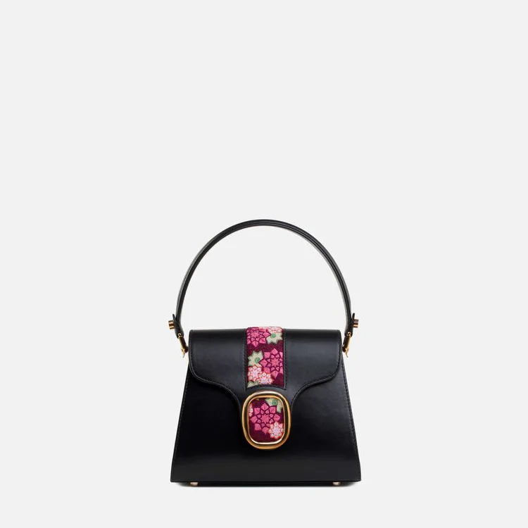 pema top handle black.jpg