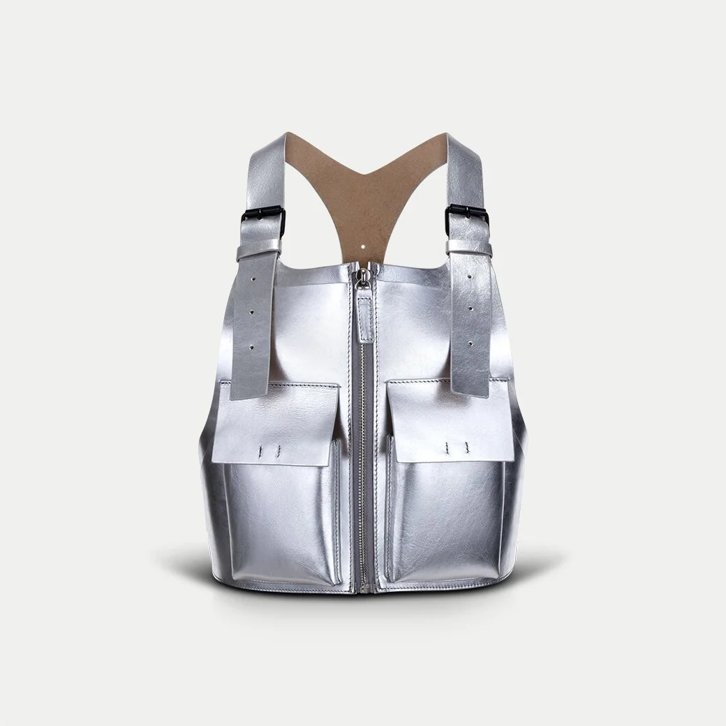 frontpack+silver+front.jpg