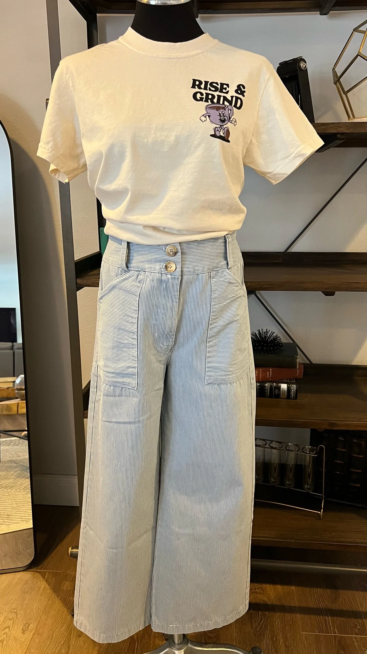 00F710E5-F815-4616-B81B-C0ED8B58E131