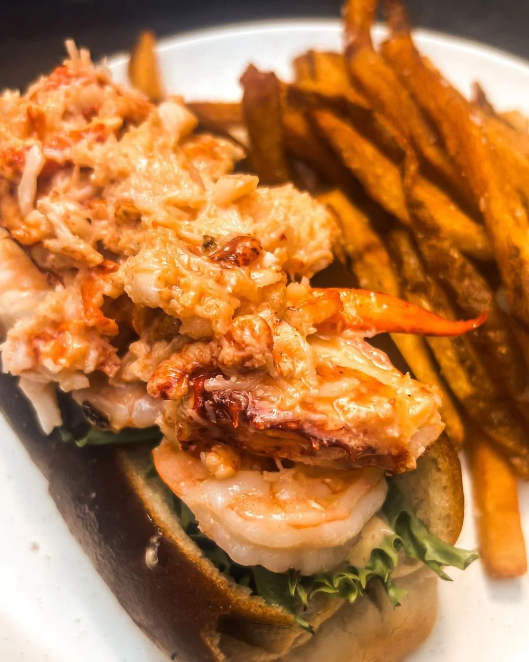 Lent never tasted this good 🦞✨
This week&rsquo;s feature: a classic lobster roll on a toasted bun, loaded with warm buttery lobster and served with hand-cut french fries.

Available Thursday through Saturday &mdash; come treat yourself to something 