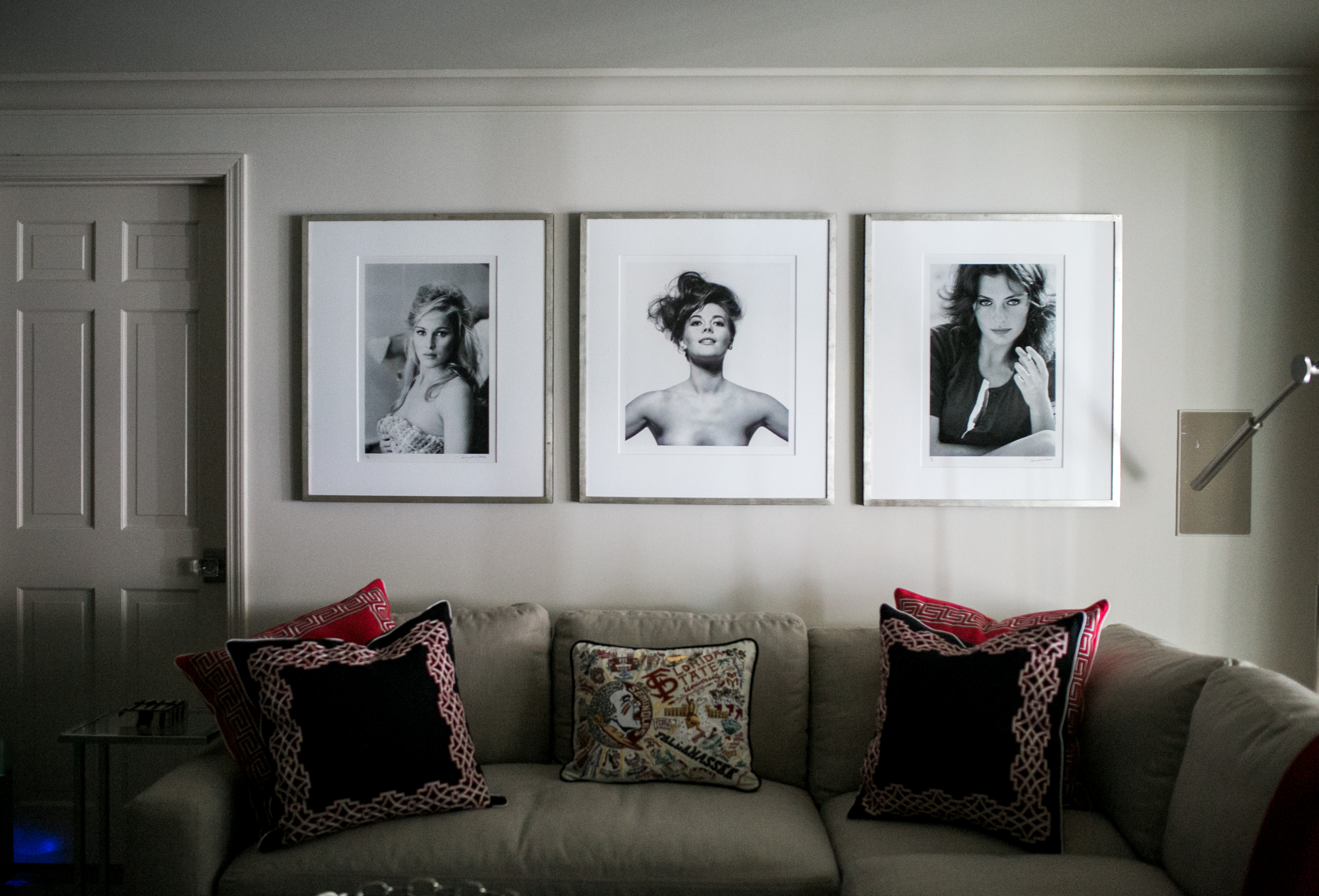 LET'S HANG