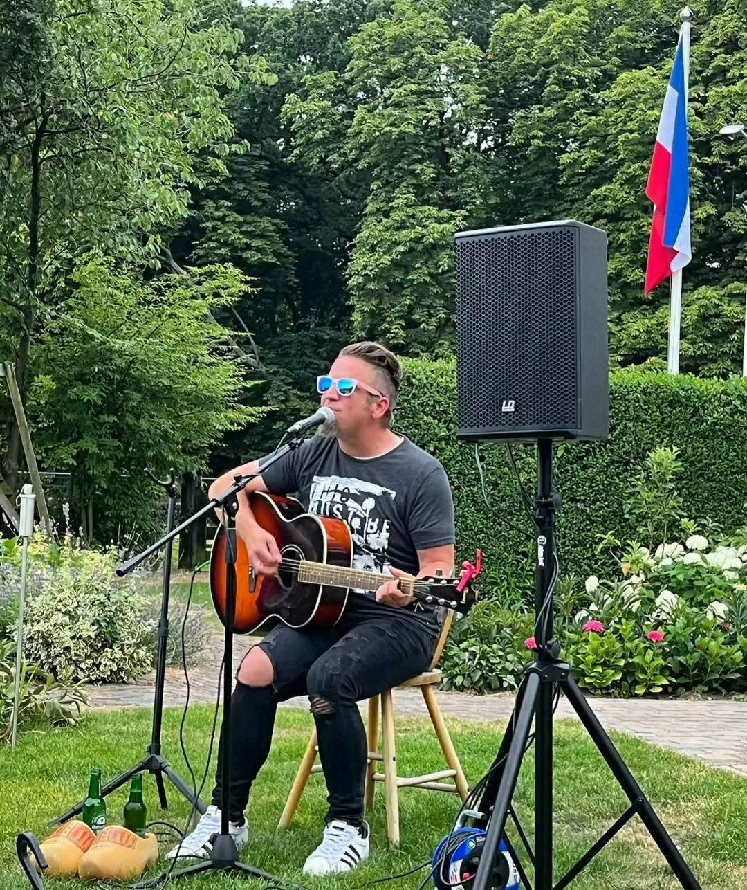 Robert Hunter Permanent