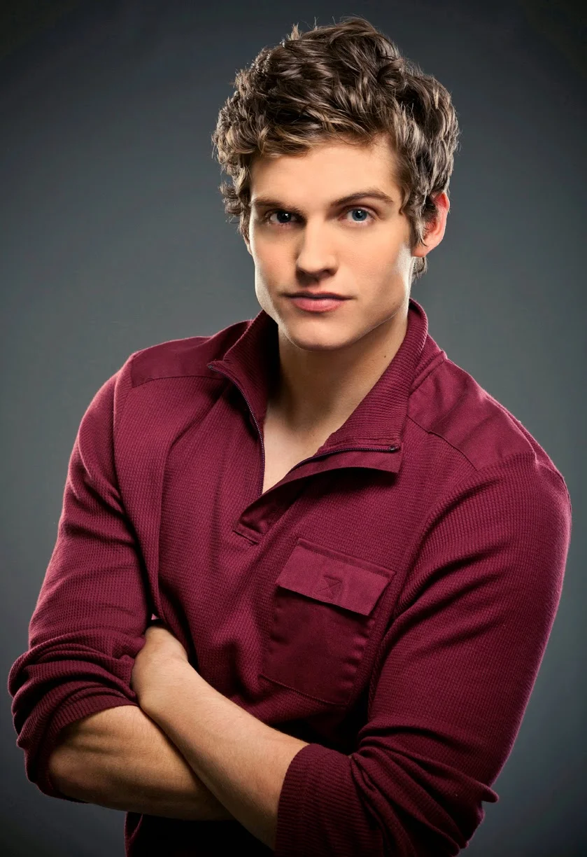 The_Originals_-_Daniel_Sharman.jpg