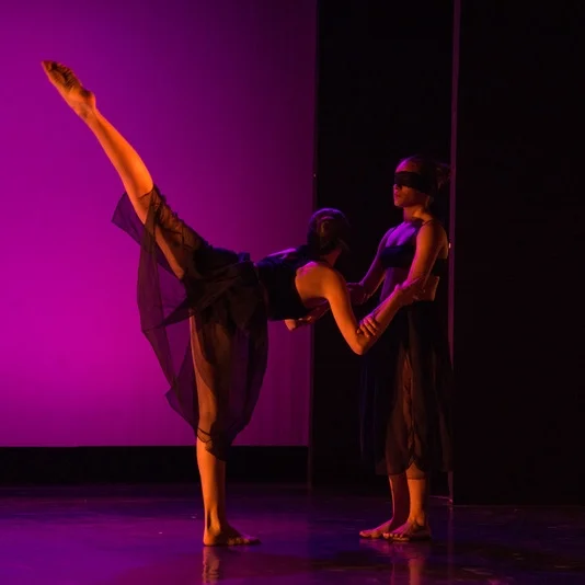 DANCE