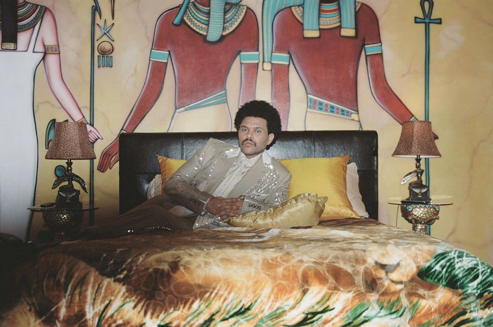 THE_WEEKND_CRM_COVER_STORY_HR_09.jpg