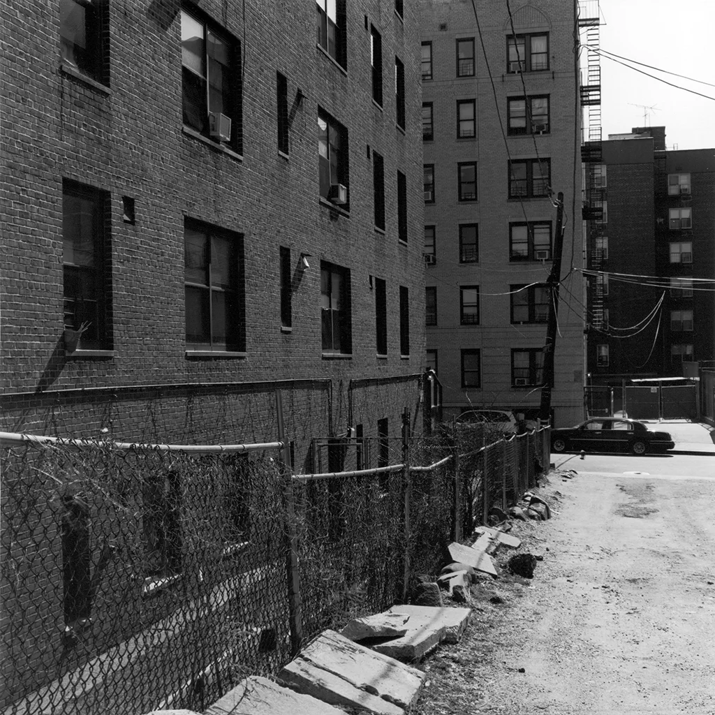 Elmhurst_01.jpg