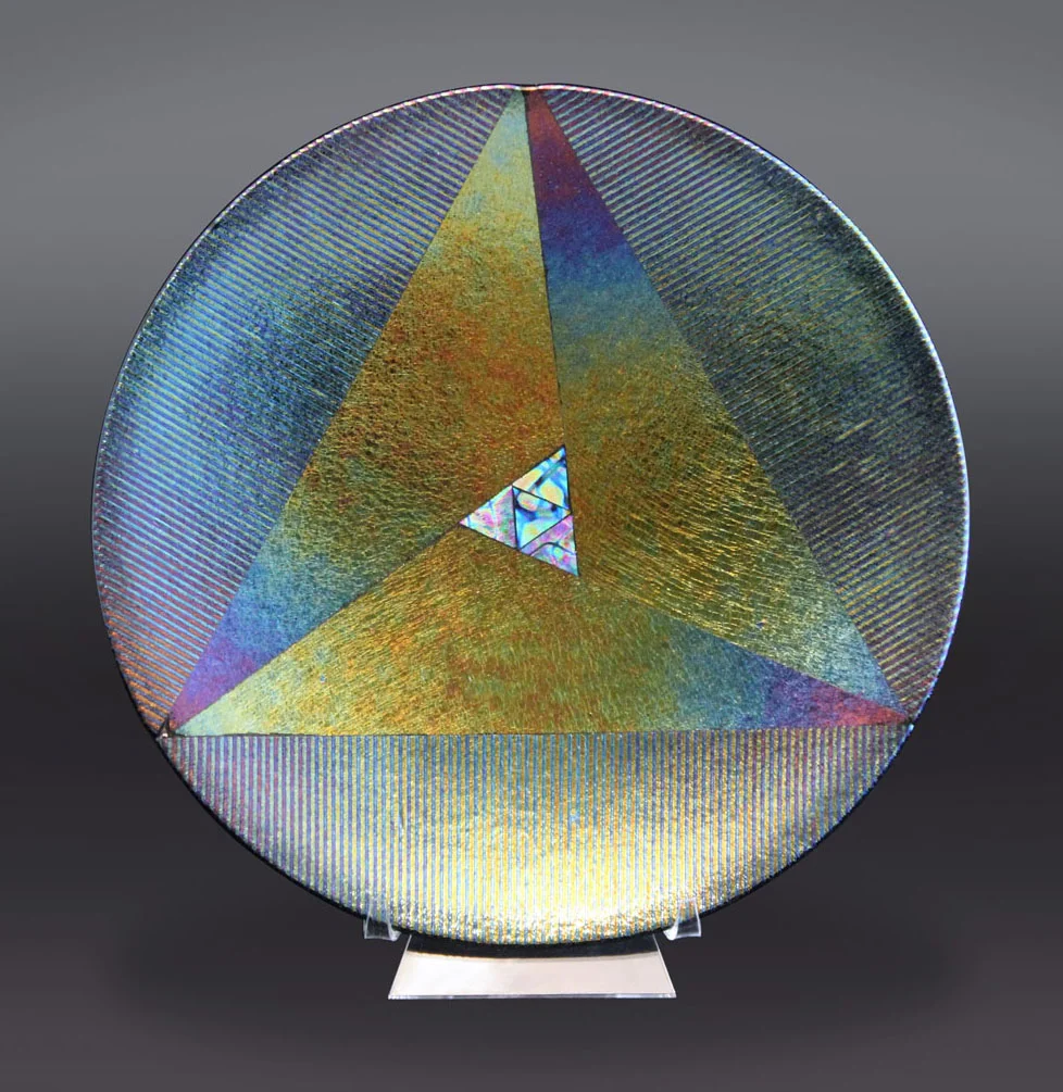 Radial Slant with Mini Triangles  •  9.875" x 1.25"