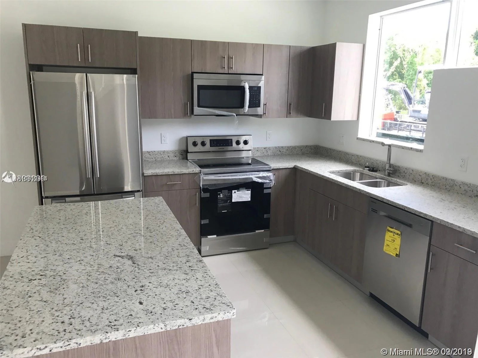 Hollywood Rental 1.jpeg