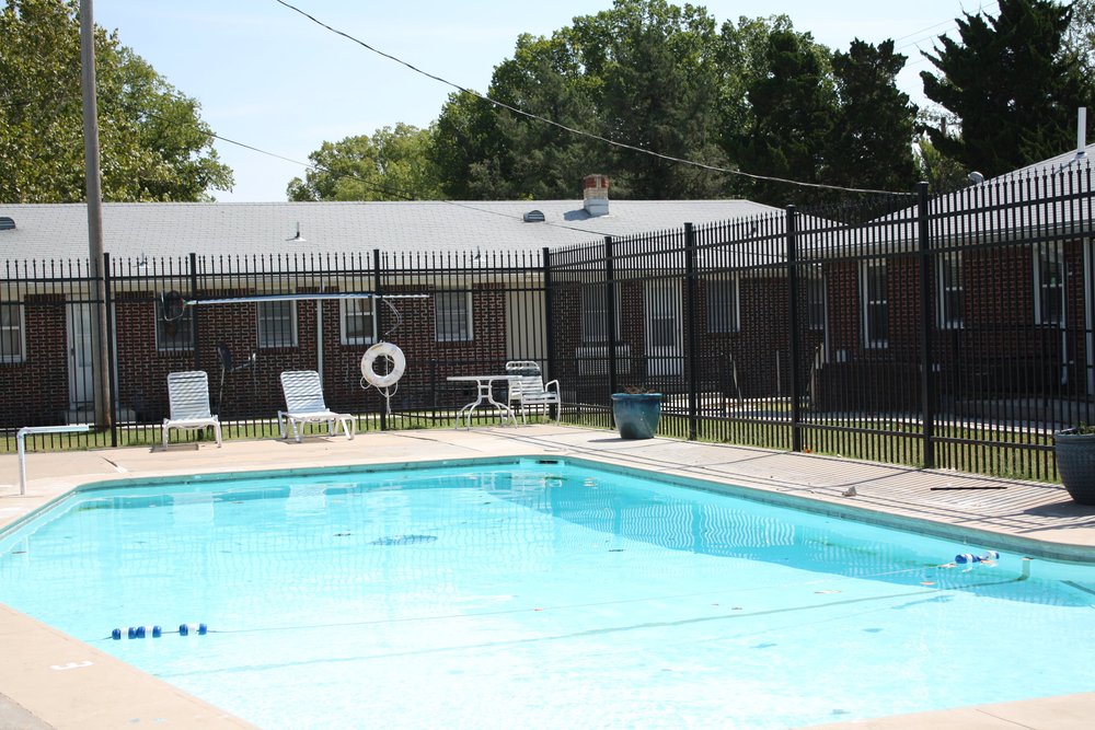 About Us — Holly Park Apartment Homes