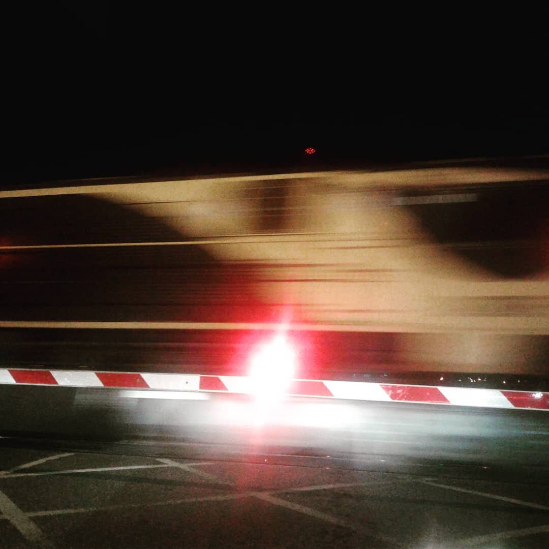 Always when you're in a hurry, isn't it? 
#railway #train #motionblur #nightshots #aurizon #centralqueensland #centralqld #industrial #myrockhampton #visitrockhampton #queensland #thisisqueensland #ig_australia #rockhampton #queenslandrail #queenslan
