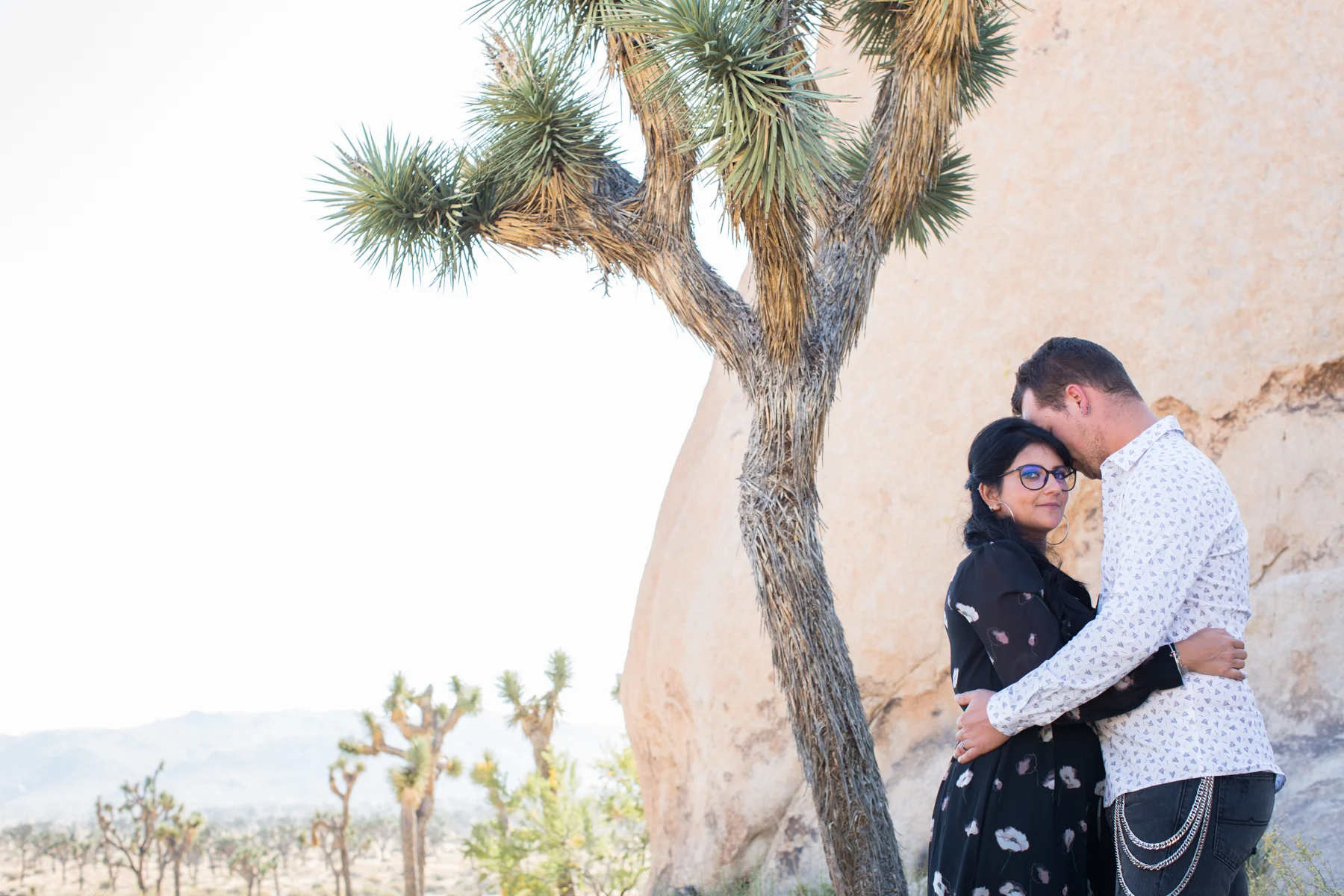 bohemian_joshua_tree_enagagement_session-2.jpg