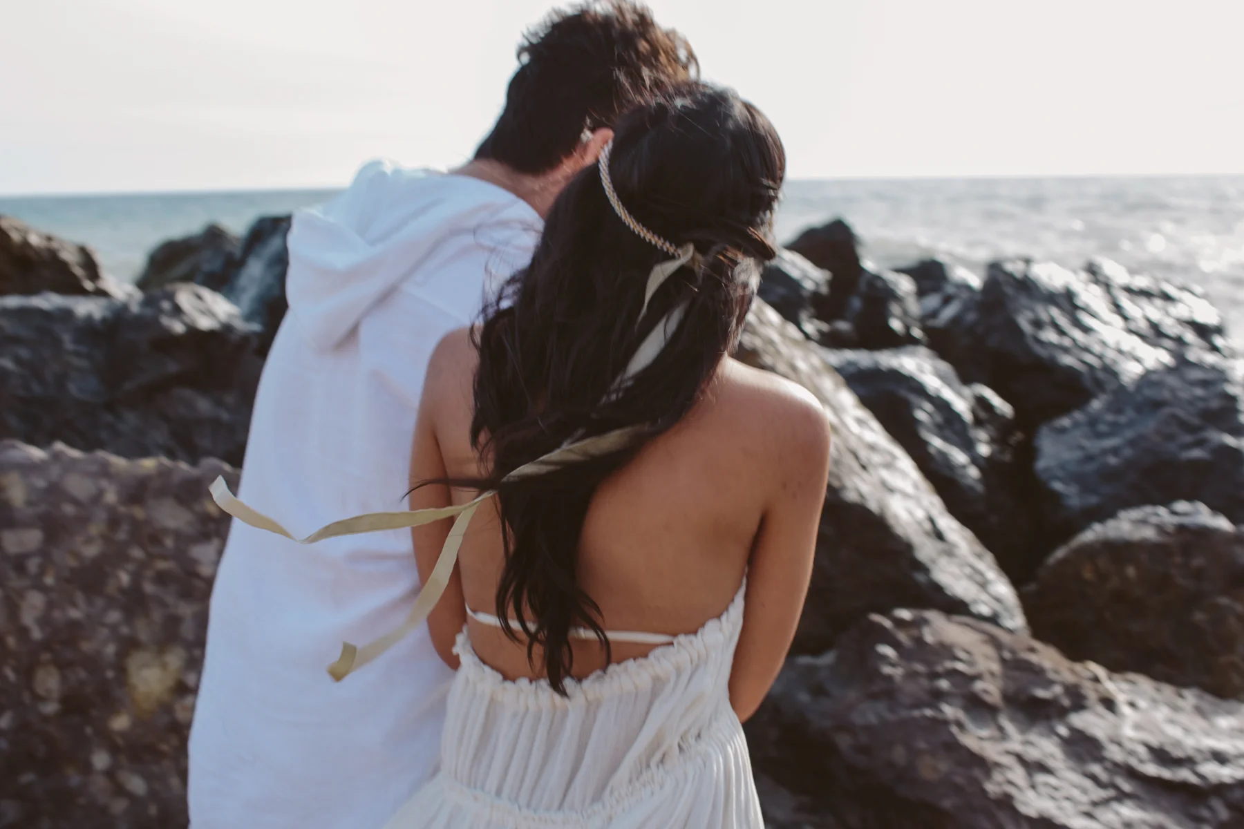 emotive_malibu_enagagement_session-4.jpg