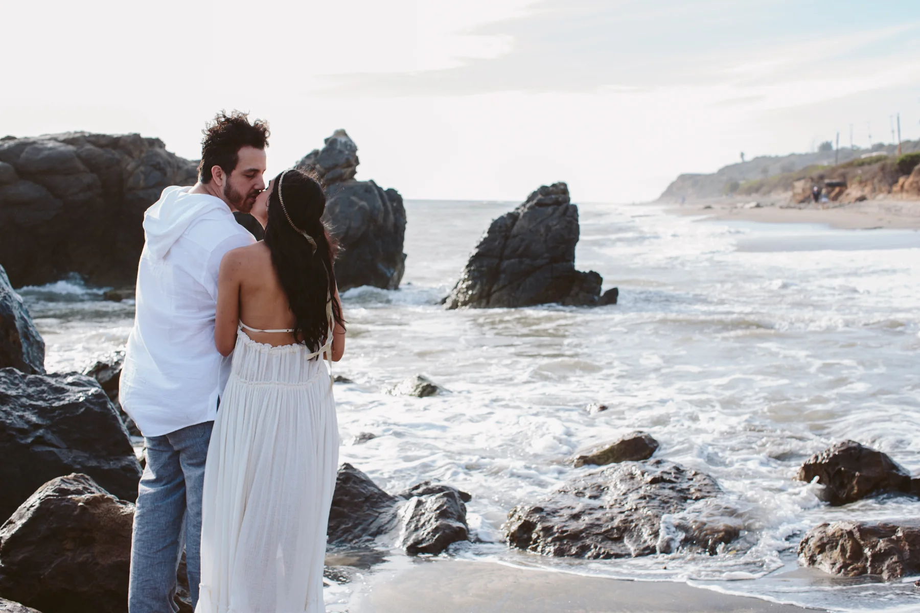 emotive_malibu_enagagement_session-8.jpg