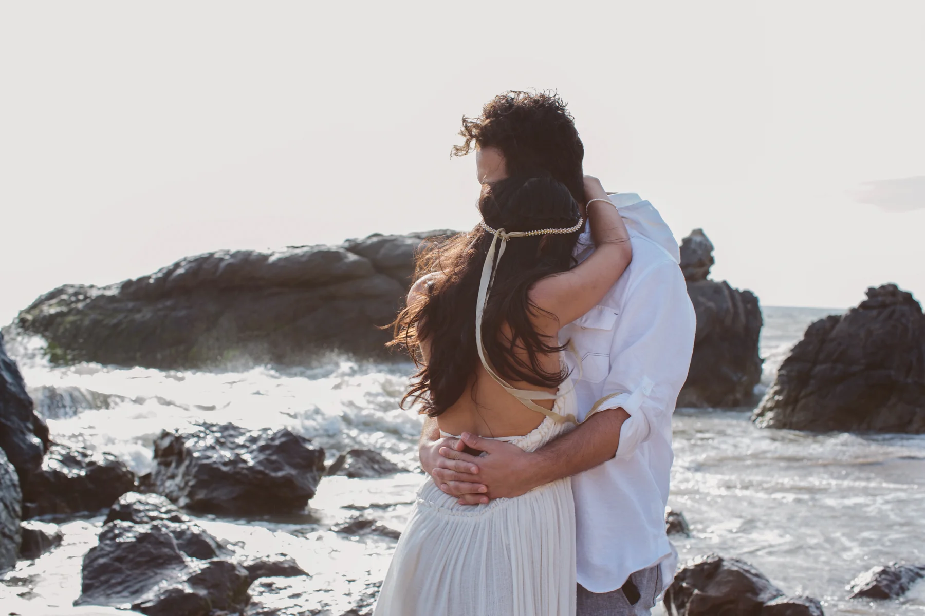 emotive_malibu_enagagement_session-13.jpg