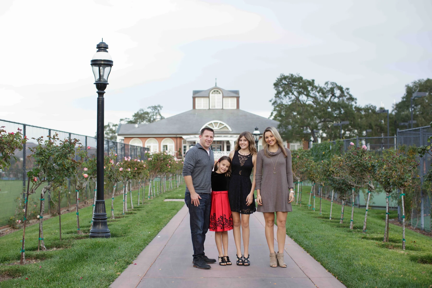 lake_sherwood_family_portraits-15.jpg