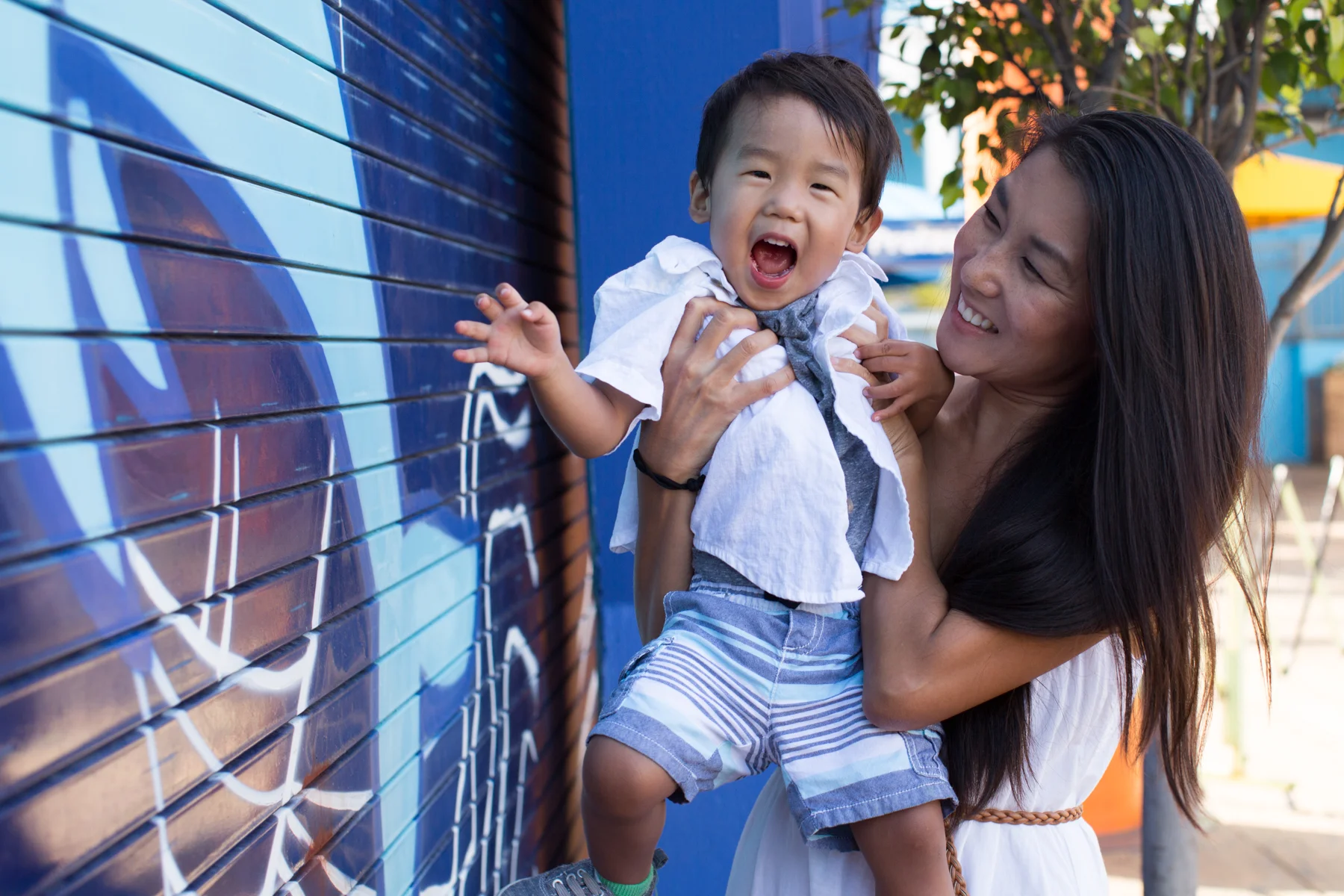 playful_santa_monica_family_portraits-3.jpg