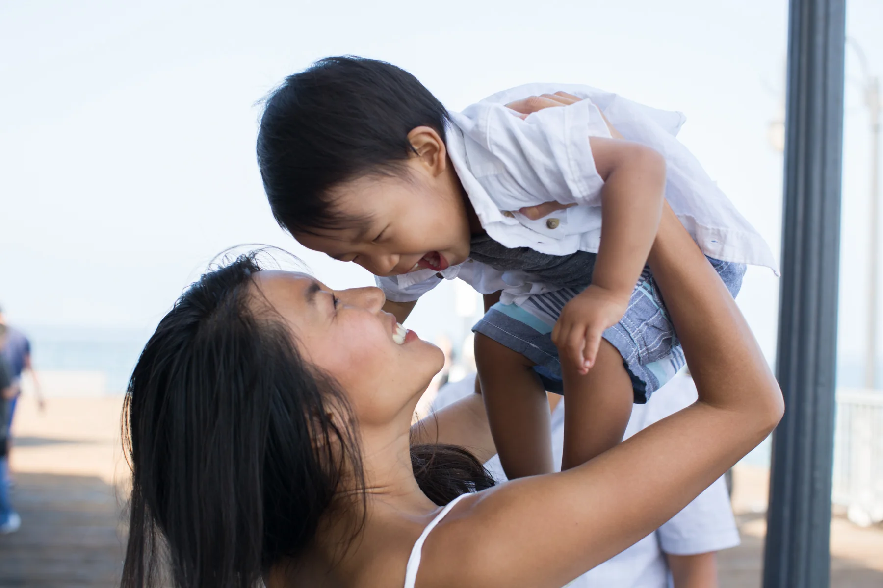 playful_santa_monica_family_portraits-9.jpg