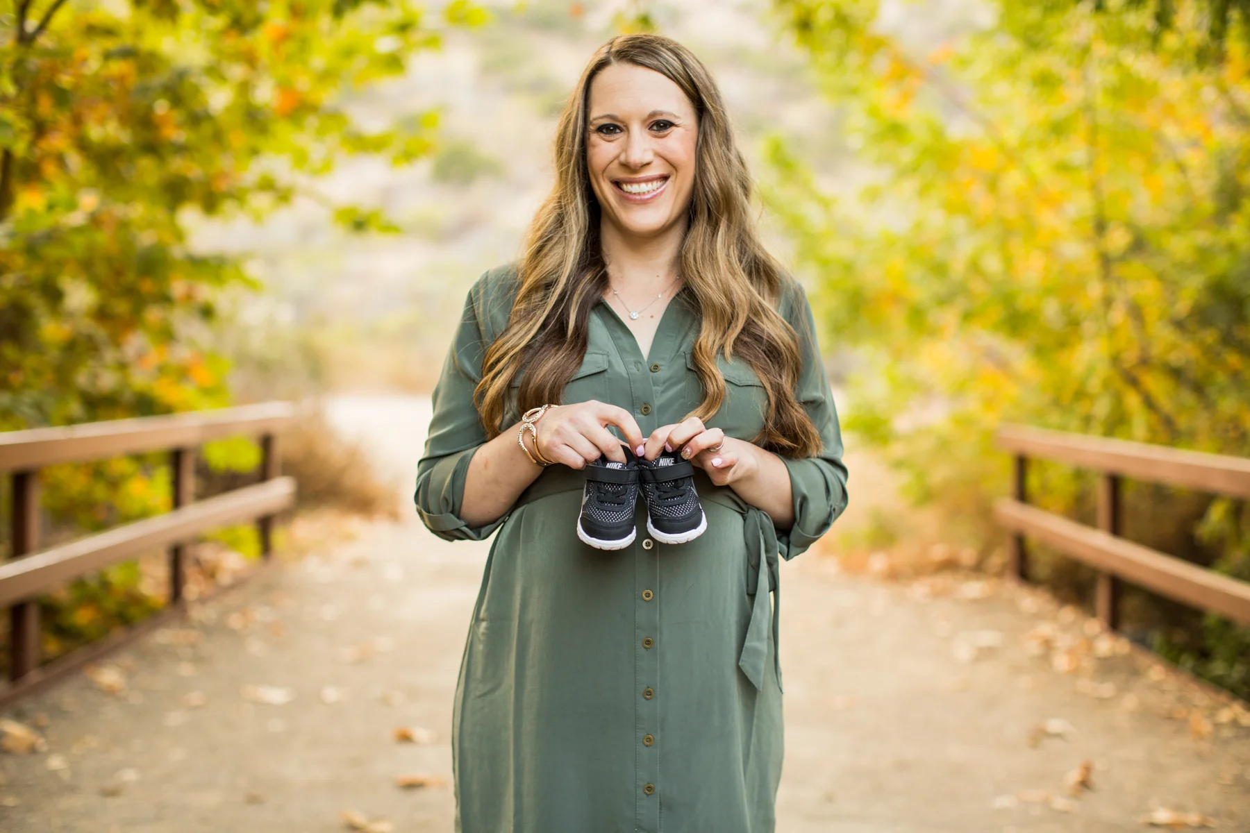 moody_malibu_maternity_session-3.jpg