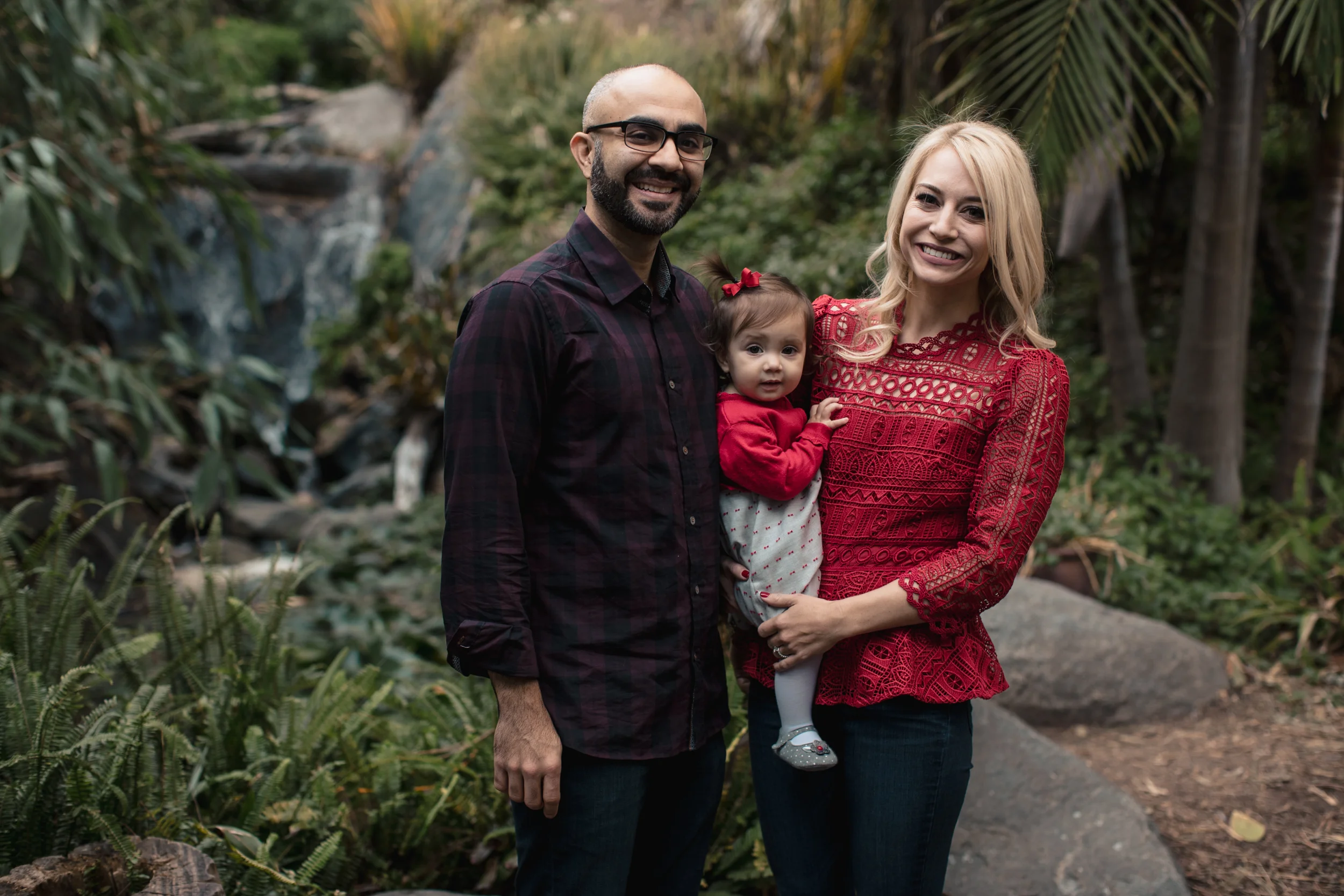 1-botanical_gardens_family_portraits_the_argus_image.jpg