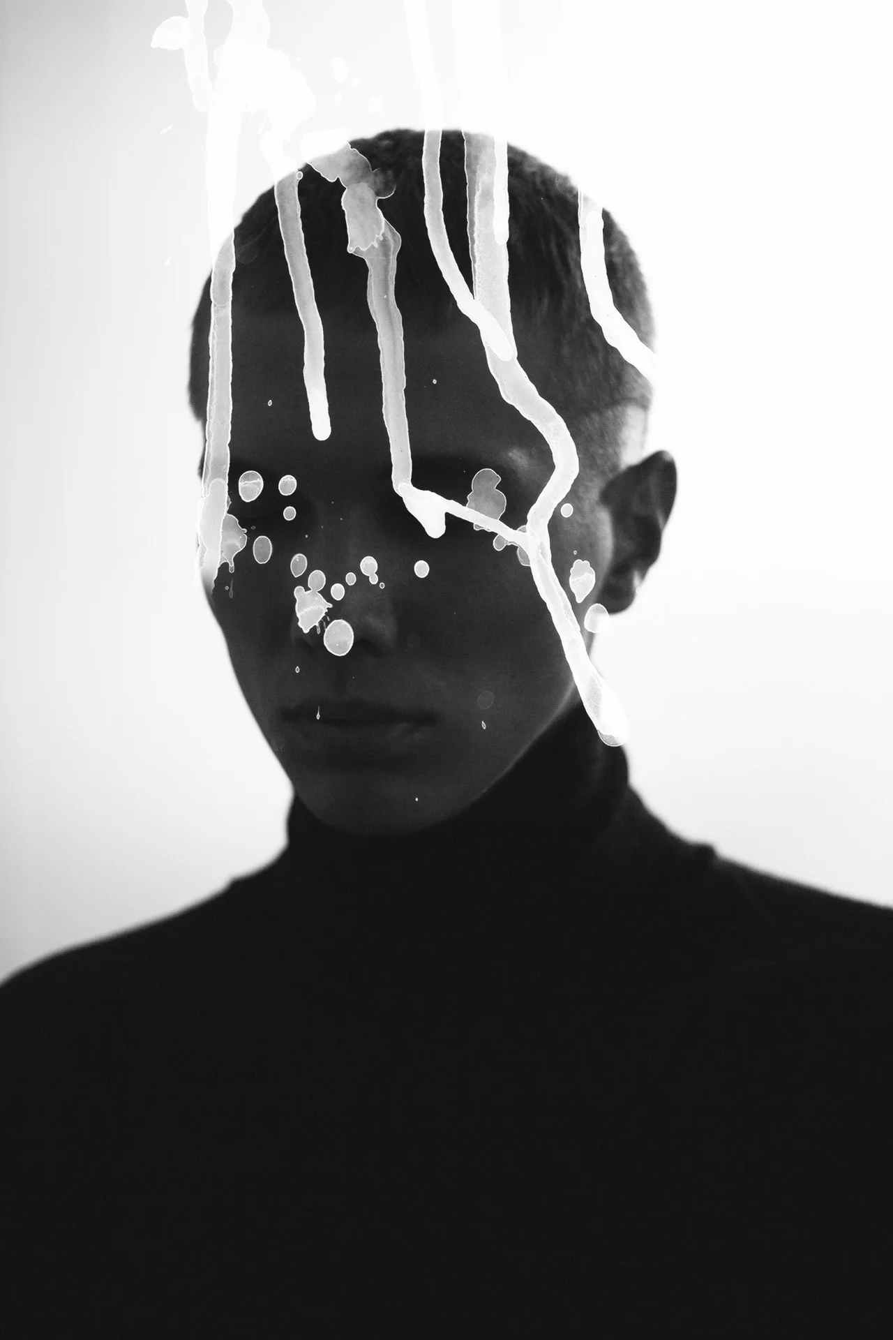 TRACES OF THOUGHTS