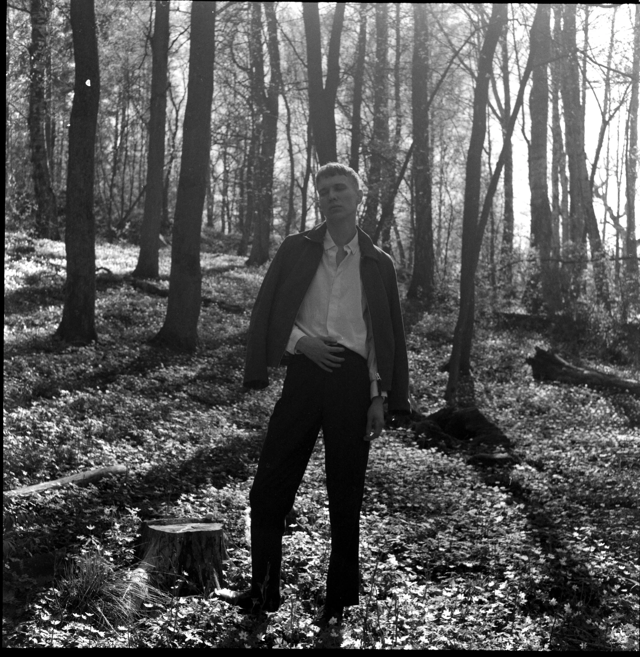 Self-portrait, May 5 2018 (Rolleicord, Ilford HP5 400 120mm)