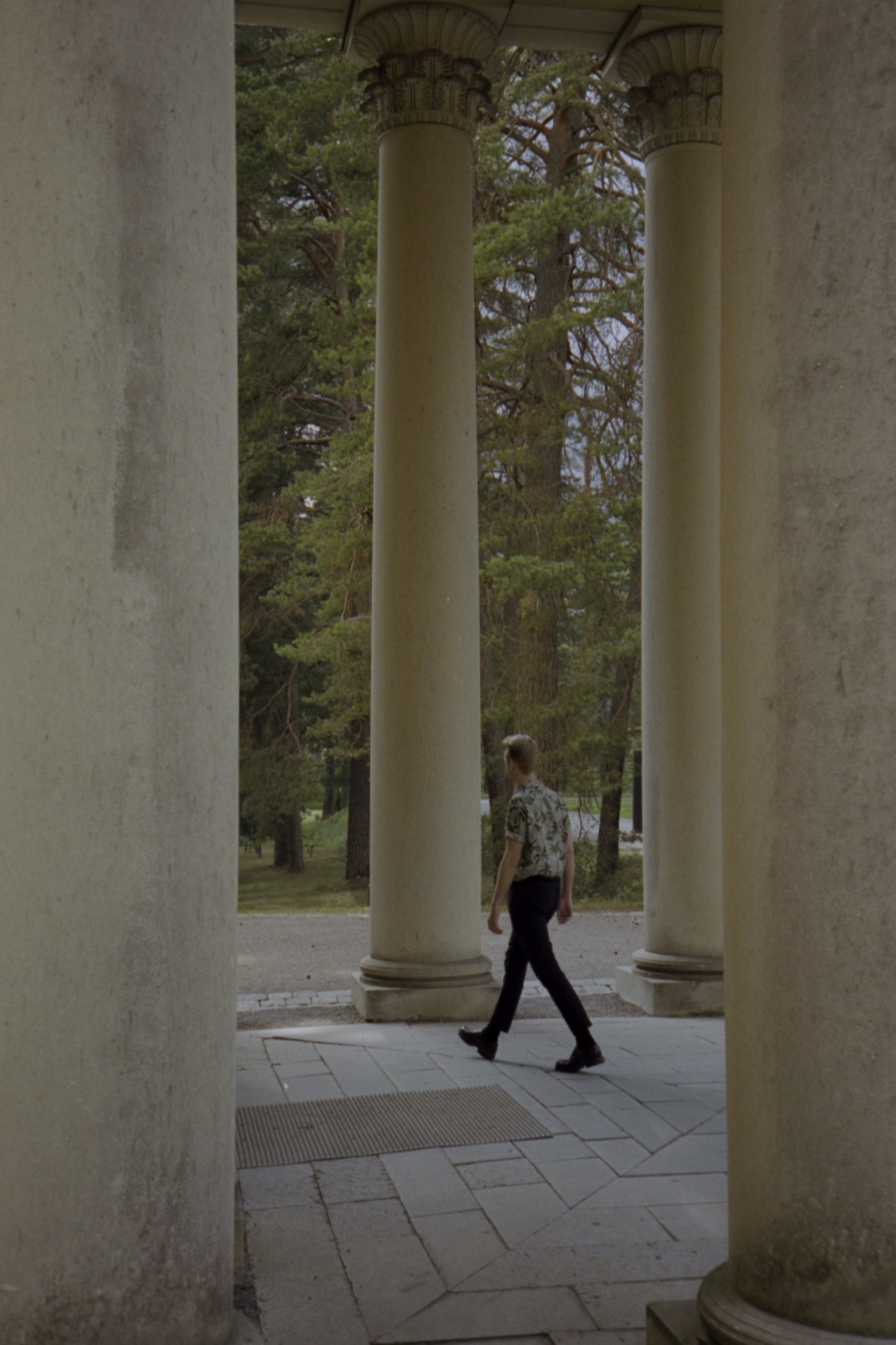 Skogskyrkogården, July 1 2019 (Canon A35F, Kodak Portra 400) 35mm