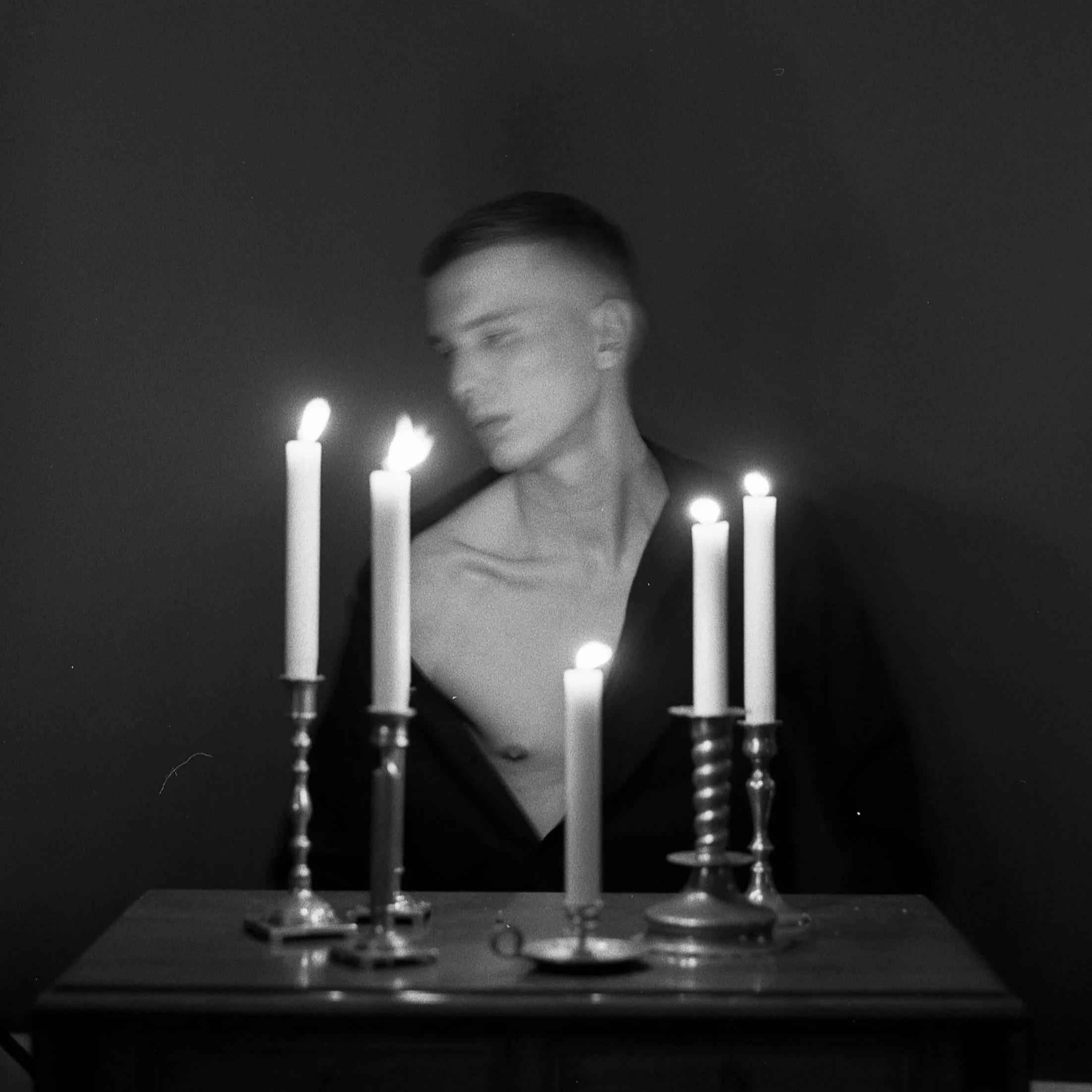 Self-portrait, january 15 2019 (Hasselblad 500 C/M, Ilford Hp5 400) (Copy) (Copy)