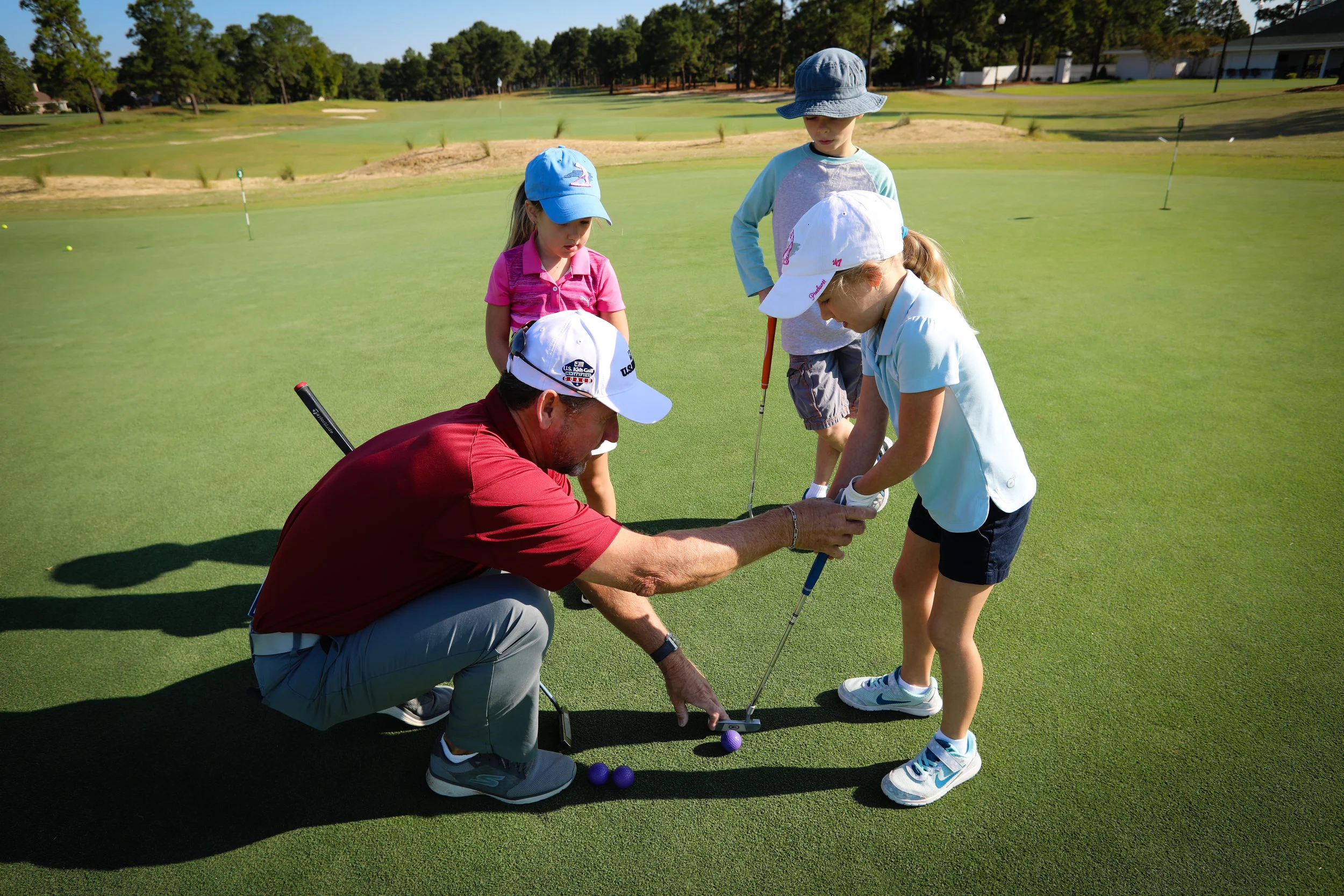hardy-putting-practice-lesson.jpg