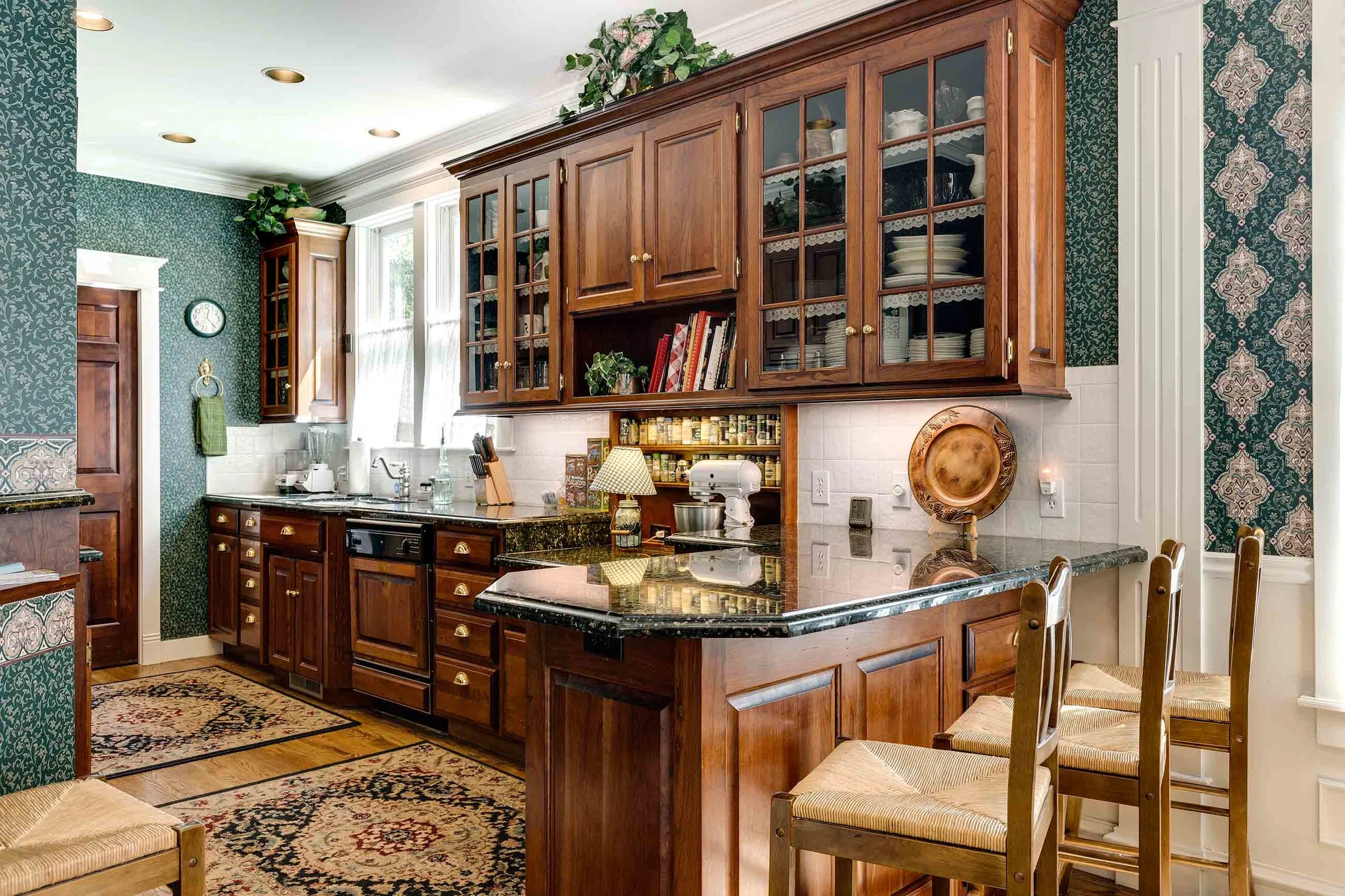 Kitchen - Main Level