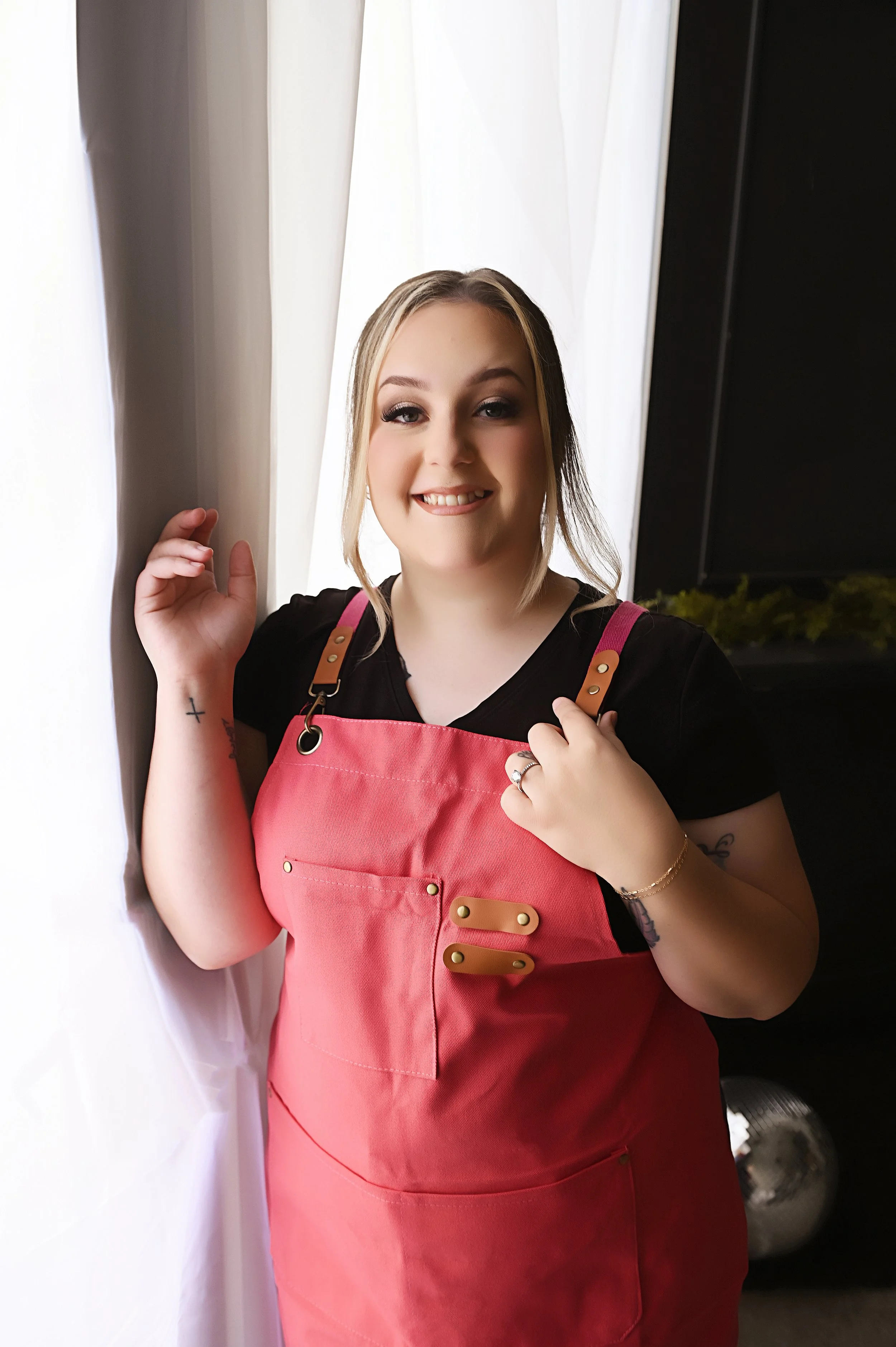 Shreveport branding photographer capturing a small business owner in a lifestyle branding session