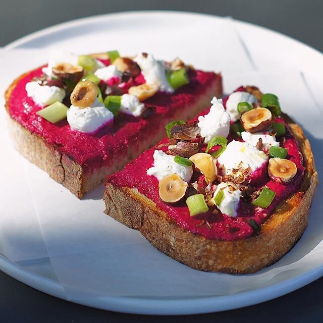 Good morning Mercer Island 👋 Starting this weekend we will be open on Sunday 9am - 2pm. 
Stop by to try one of our specials before they’re gone!
.
Sano Toast Special ~ Macrina sourdough, yogurt-beet-za’atar spread, goat cheese, hazelnut, green onion